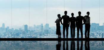 ドミナント・コンサルティングについて詳しく知りたい